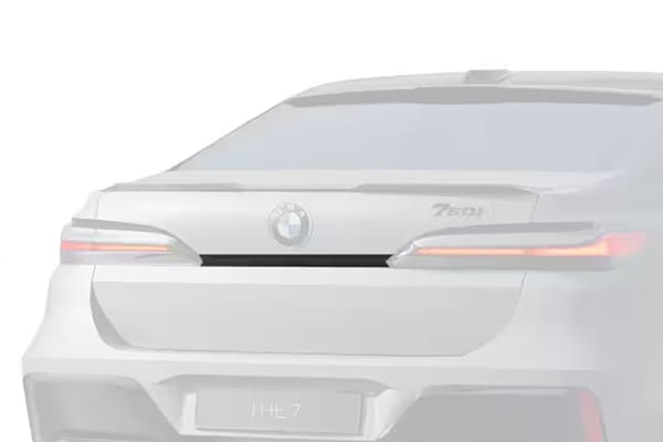 тюнинг обвес Renegade BMW G70 2026 2025 2024 2023