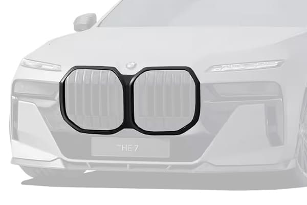 тюнинг обвес Renegade BMW G70 2026 2025 2024 2023