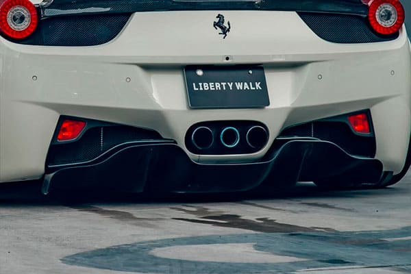 тюнинг обвес Liberty Walk Ferrari 458