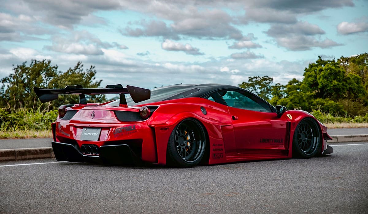 Обвес LB Silhouette Ferrari 458
