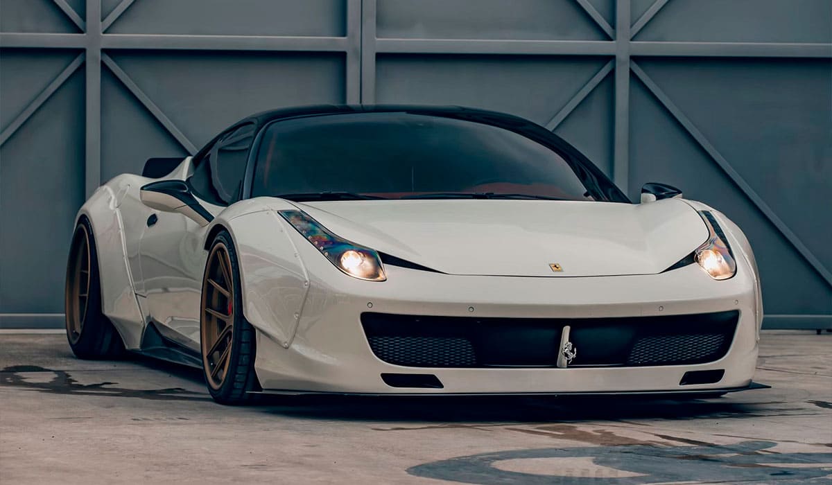 Обвес Liberty Walk Ferrari 458