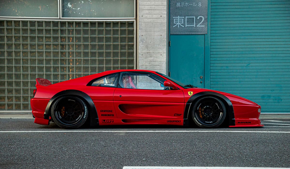 Обвес Liberty Walk Ferrari F355