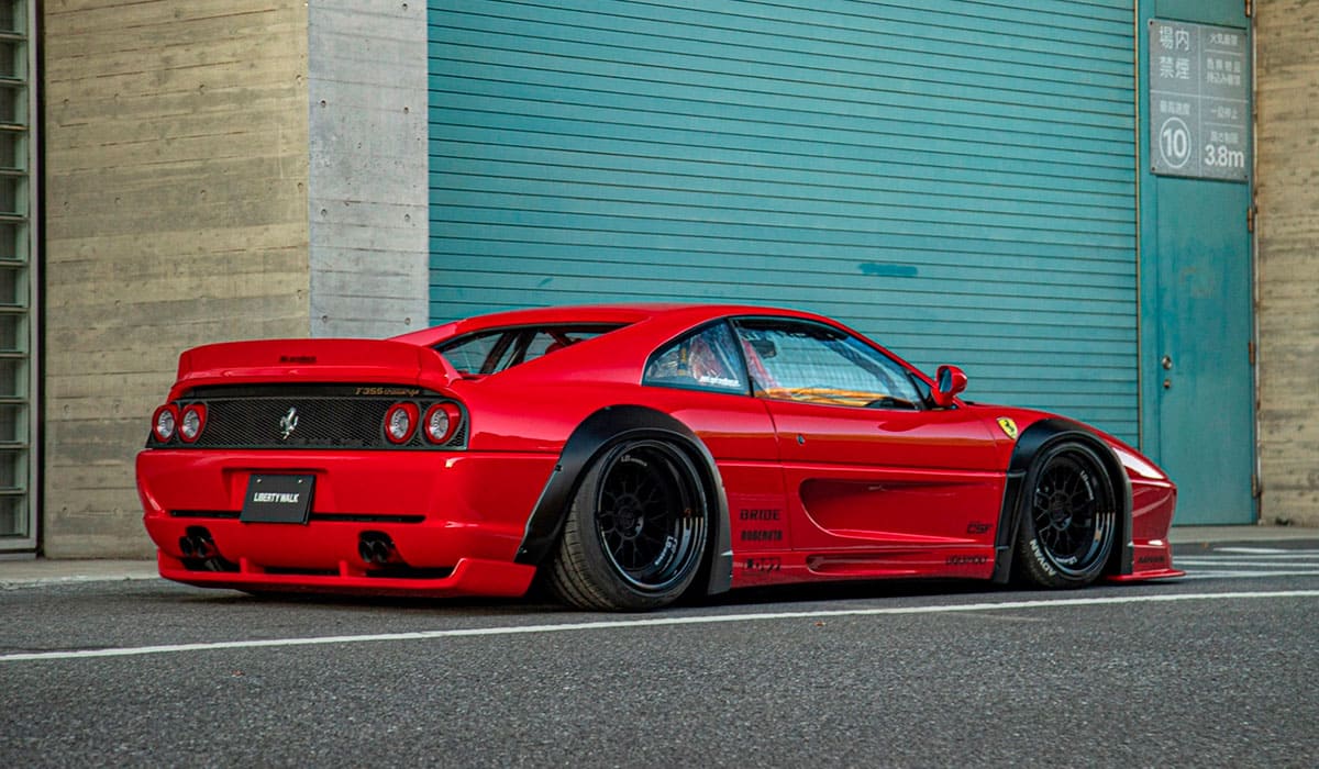 Обвес Liberty Walk Ferrari F355