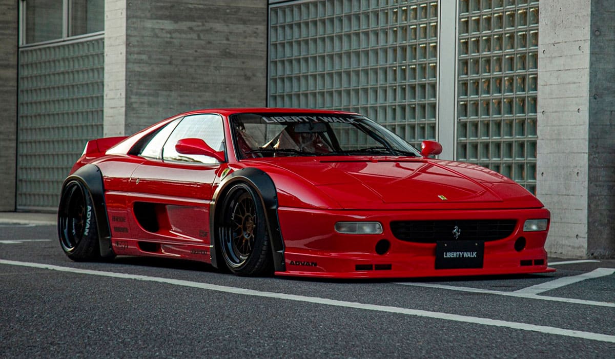 Обвес Liberty Walk Ferrari F355