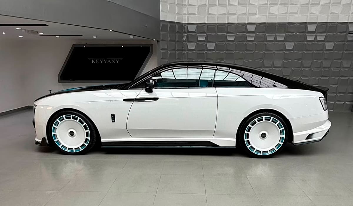 Обвес Keyvany Spectacular Rolls-Royce Spectre 2026 2025 2024 2023