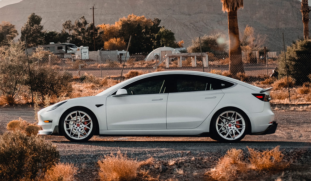 Обвес Vorsteiner Tesla Model 3 2023 2022 2021 2020 2019