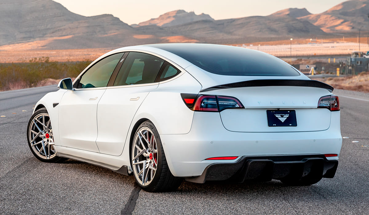 Обвес Vorsteiner Tesla Model 3 2023 2022 2021 2020 2019
