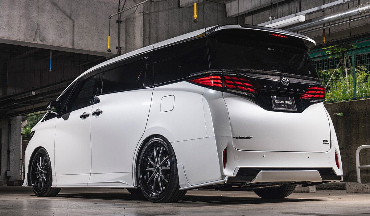 Обвес Artisan Spirits Toyota Alphard 2026 2025 2024 2023