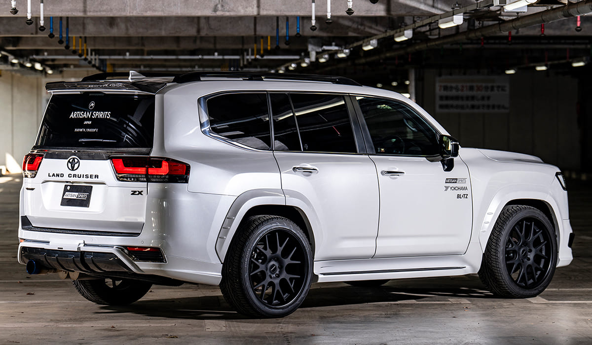 Обвес Artisan Spirits Toyota Land Cruiser 300 2025 2024 2023 2022 2021