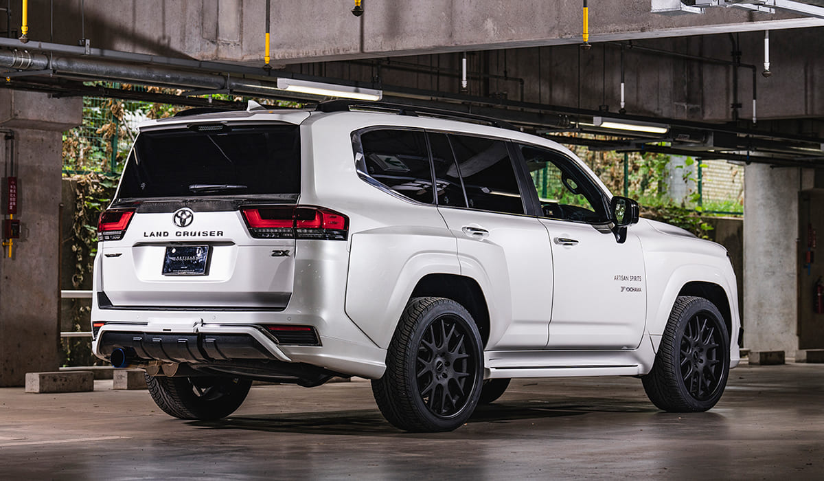 Обвес Artisan Spirits Toyota Land Cruiser 300 2025 2024 2023 2022 2021