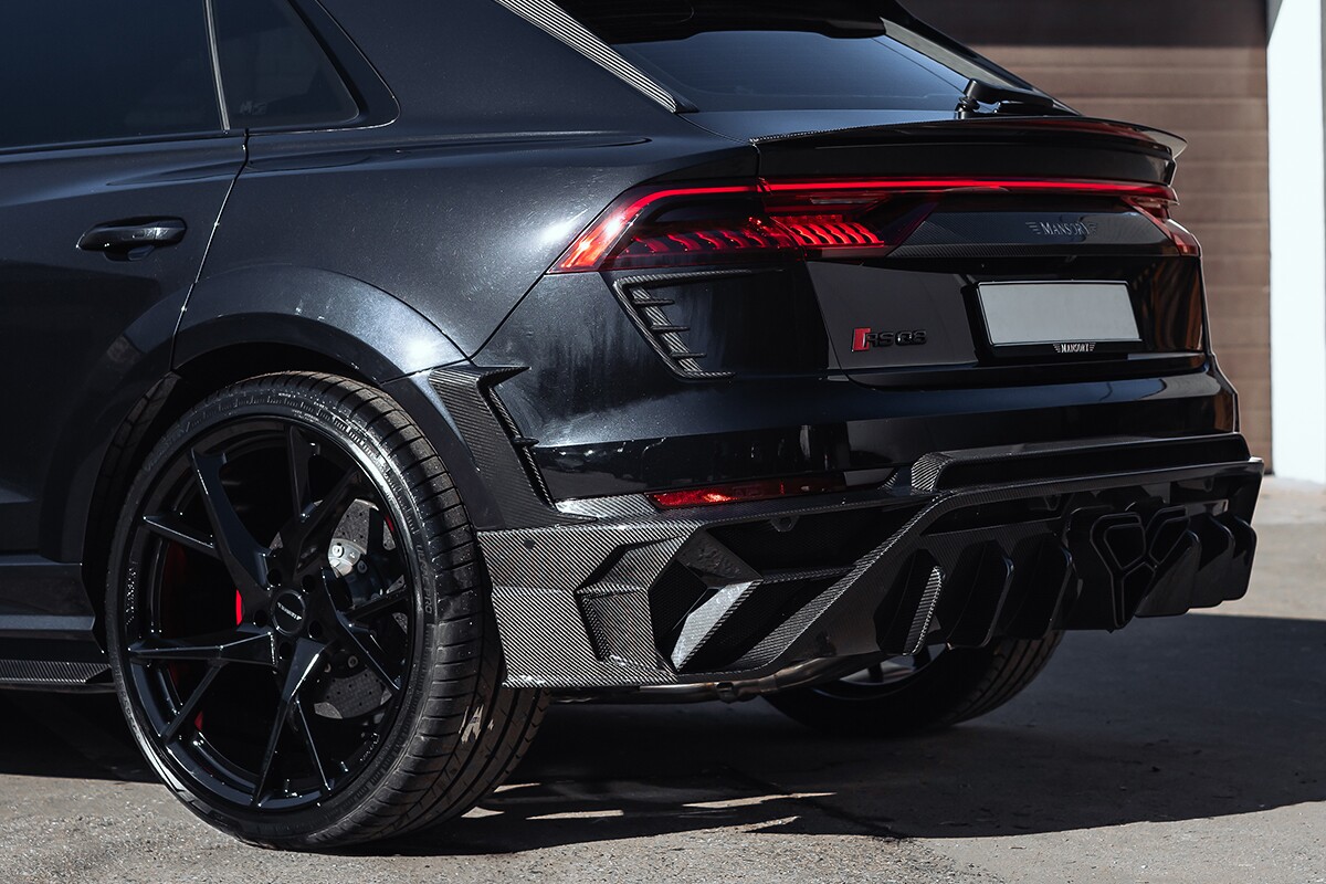 Установленный обвес Mansory Widebody Audi RSQ8 4M