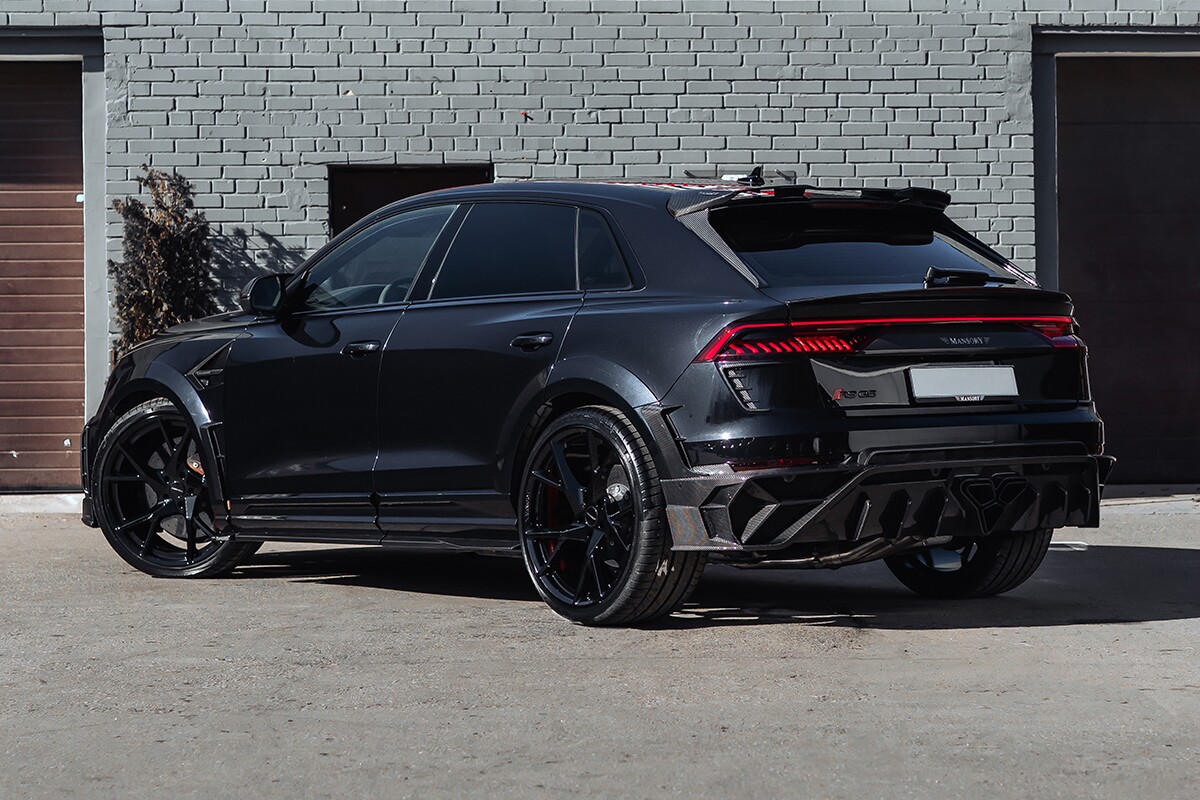 Установленный обвес Mansory Widebody Audi RSQ8 4M