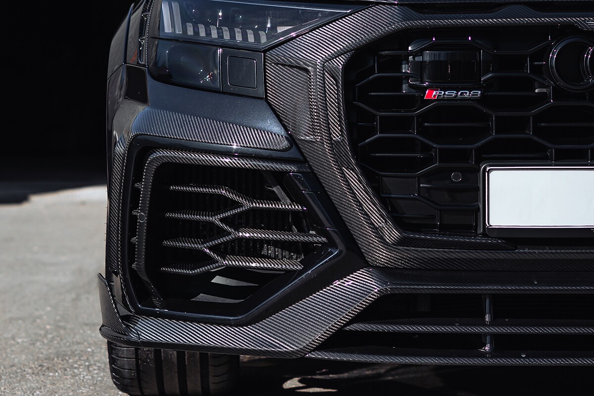 Установленный обвес Mansory Widebody Audi RSQ8 4M