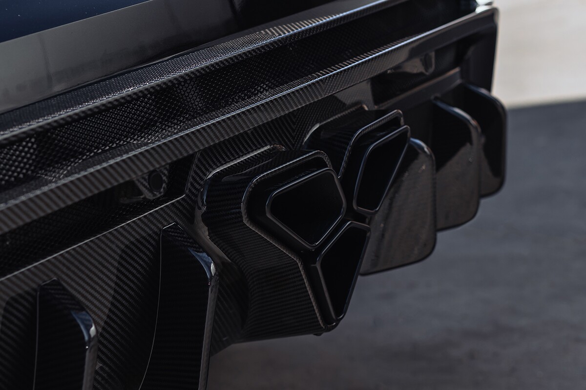 Установленный обвес Mansory Widebody Audi RSQ8 4M