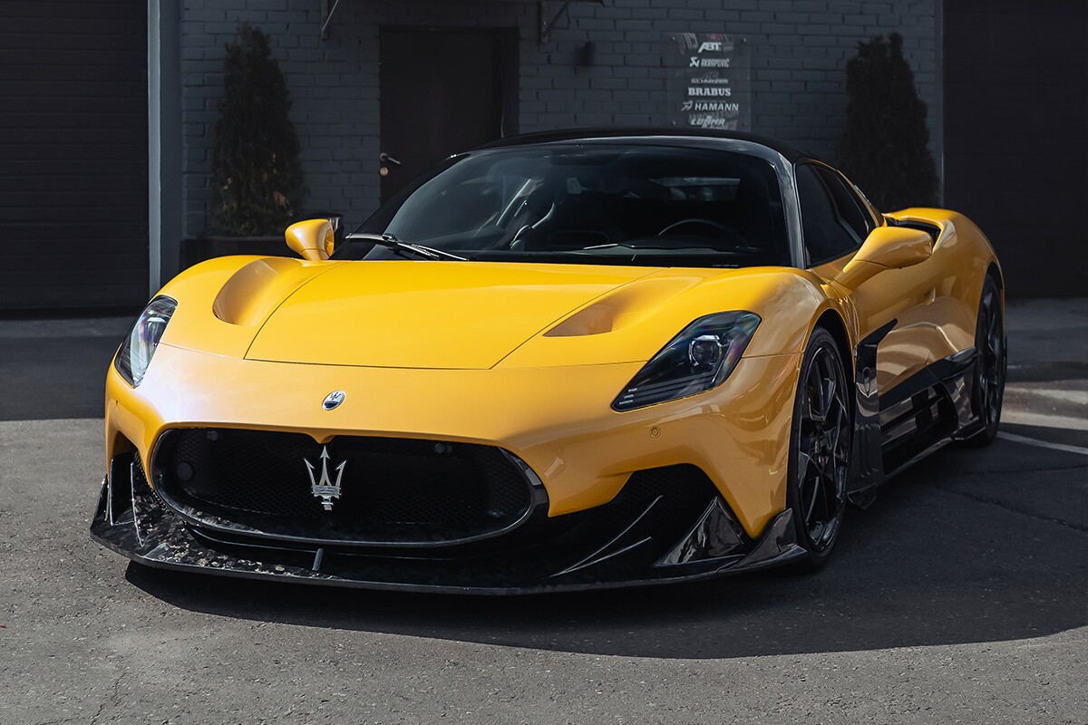 Установленный обвес Mansory Maserati MC20