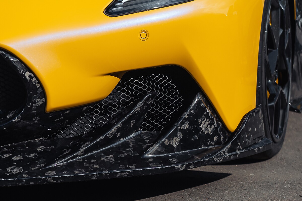 Установленный обвес Mansory Maserati MC20