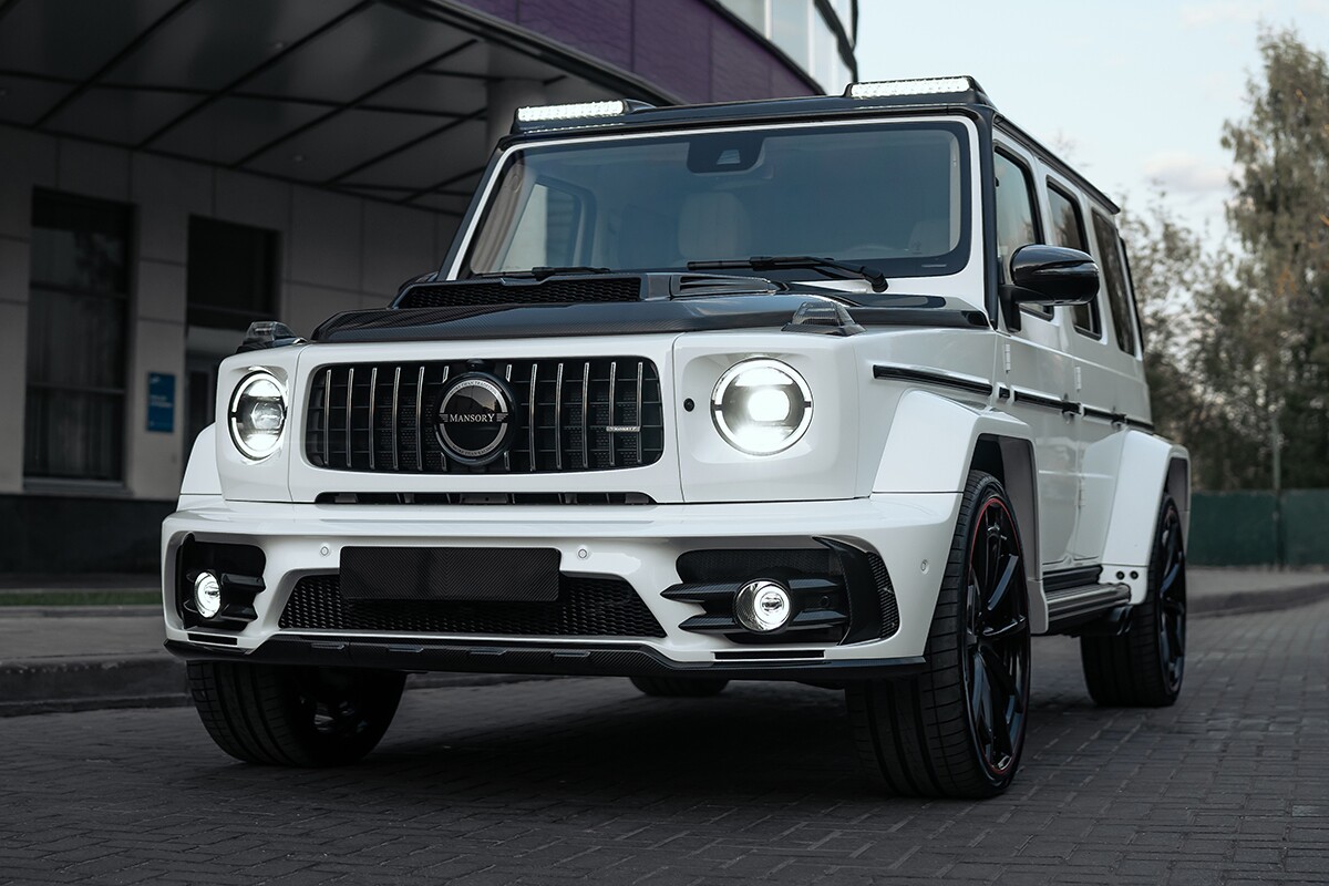 Установленный обвес Mansory Widebody Mercedes G63 W464