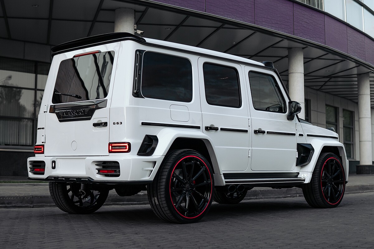 Установленный обвес Mansory Widebody Mercedes G63 W464