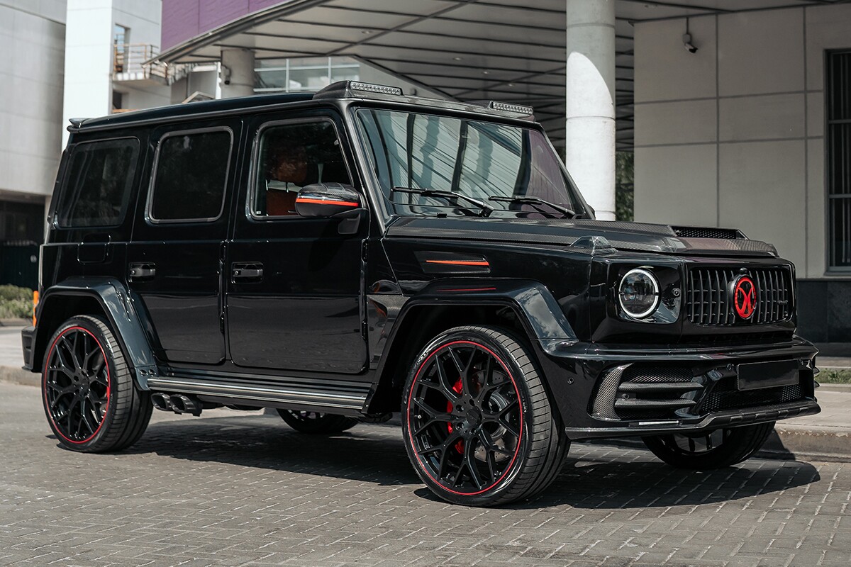 Установленный обвес Mansory Widebody Mercedes G63 W464