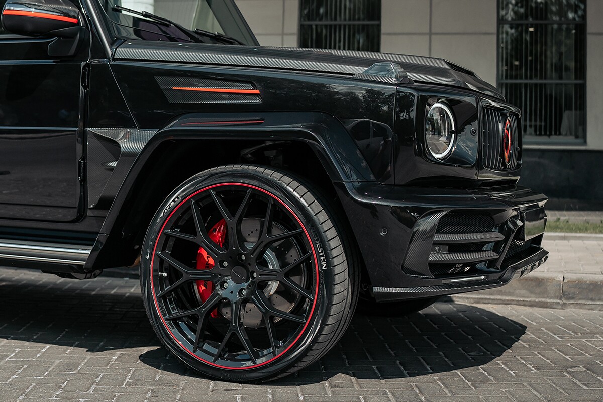 Установленный обвес Mansory Widebody Mercedes G63 W464