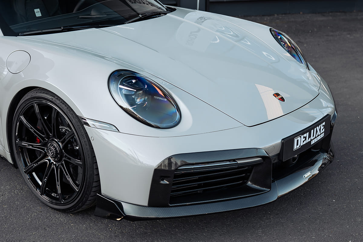 Установленный обвес BRABUS на Porsche 911 992 Turbo S