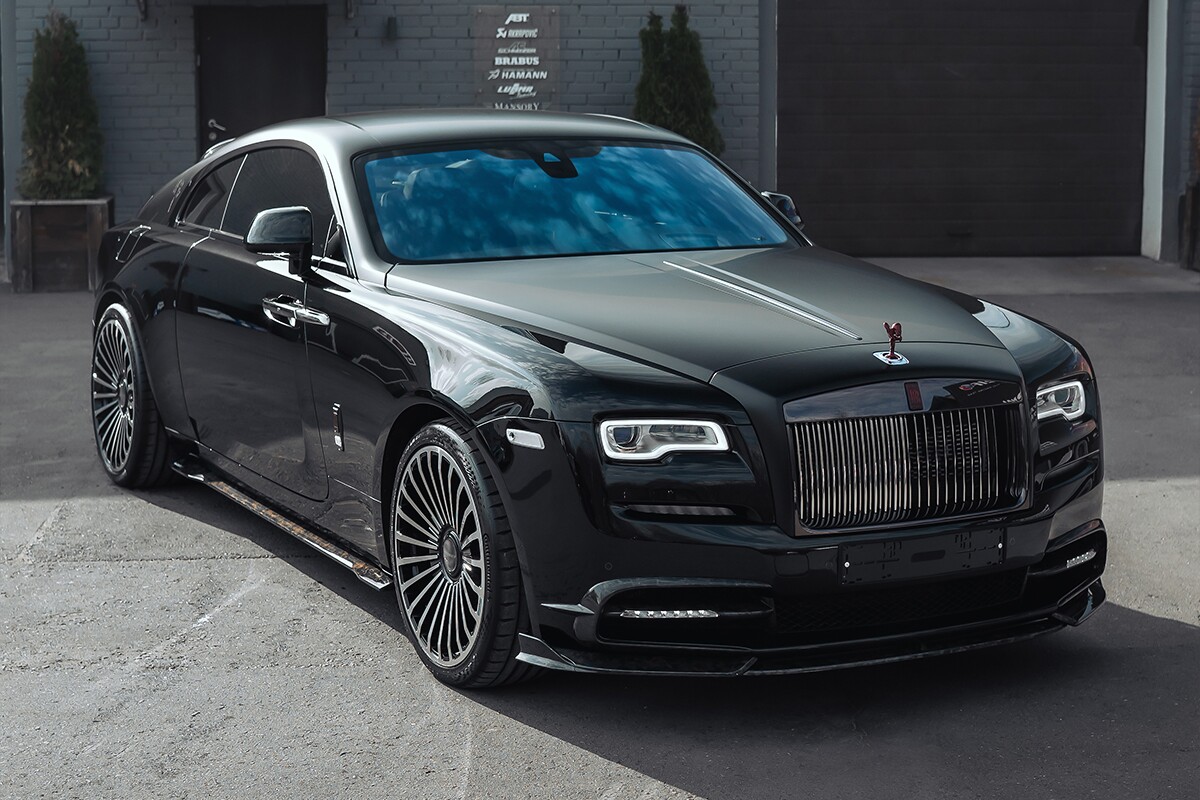 Установленный обвес Mansory Widebody Rolls-Royce Wraith