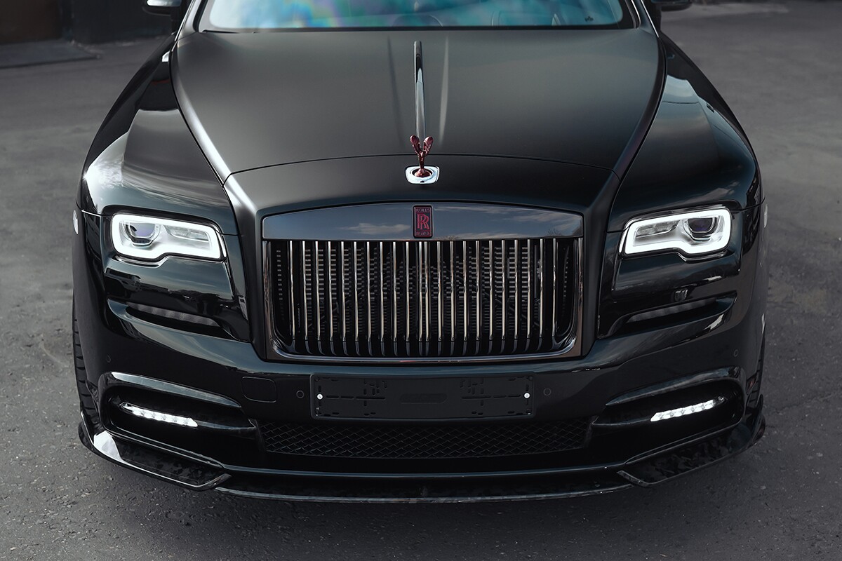 Установленный обвес Mansory Widebody Rolls-Royce Wraith